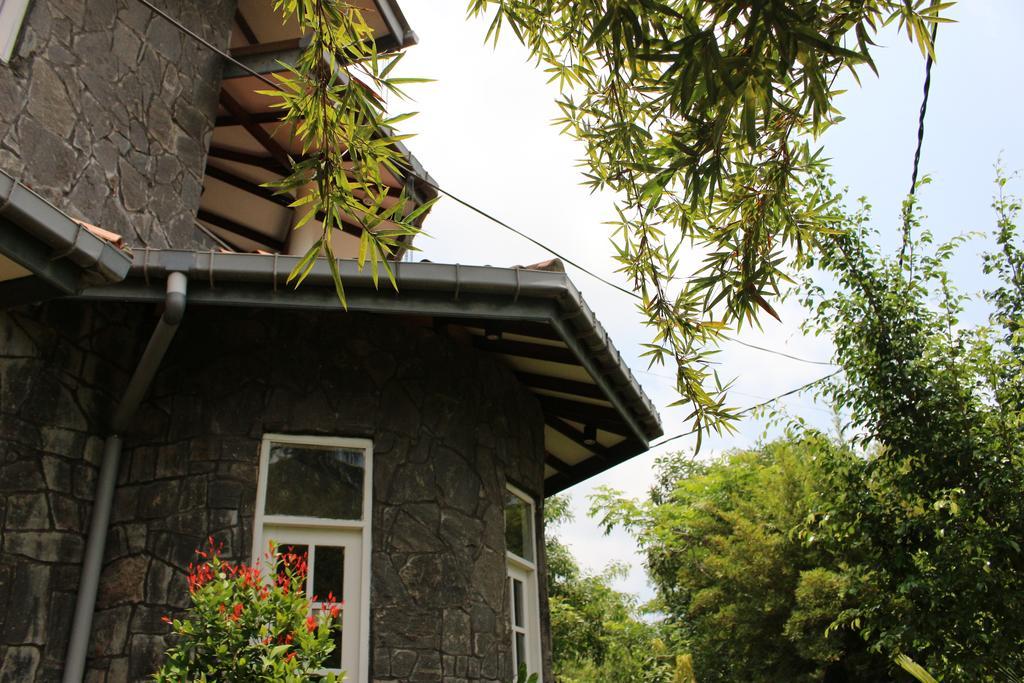 Appartamento The Rock House Katunayaka Esterno foto
