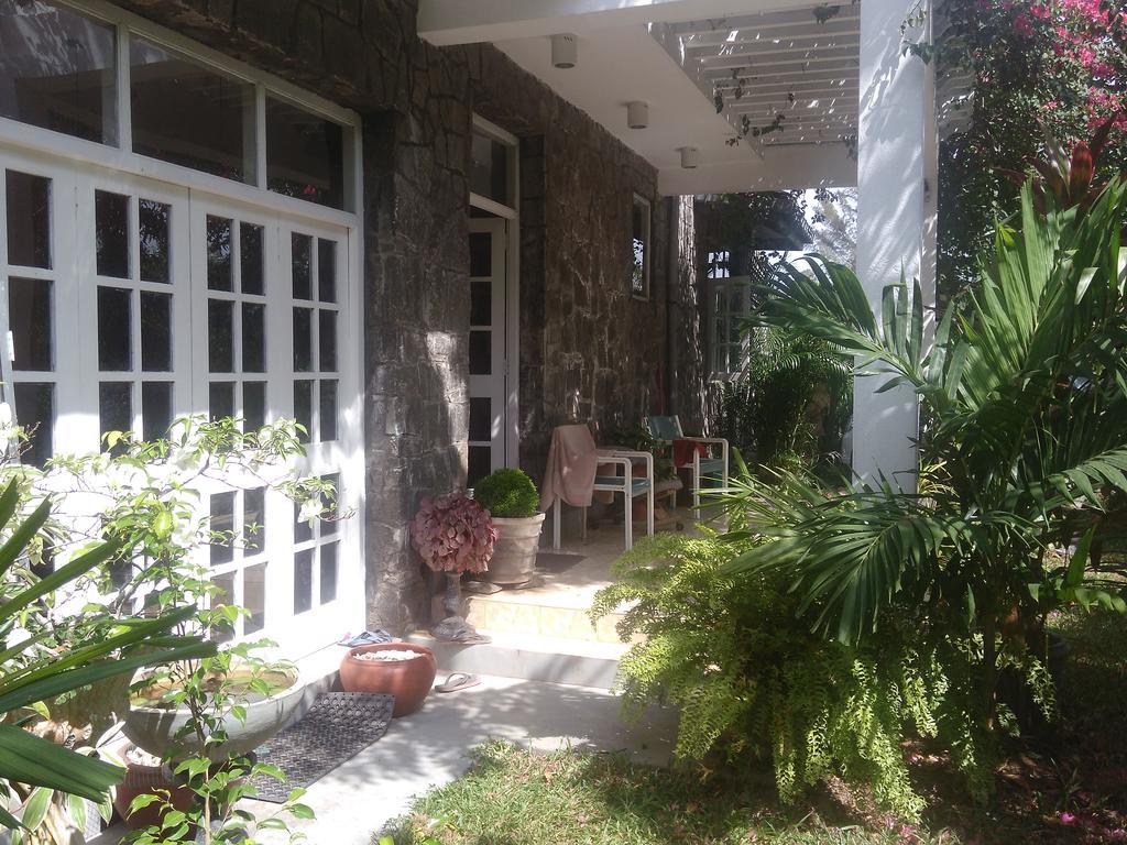 Appartamento The Rock House Katunayaka Esterno foto